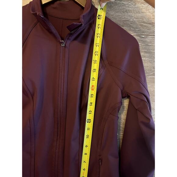 Fila Jacket Women Size Medium Burgundy Sport Pickelball Tenis running NEW - Picture 9 of 11
